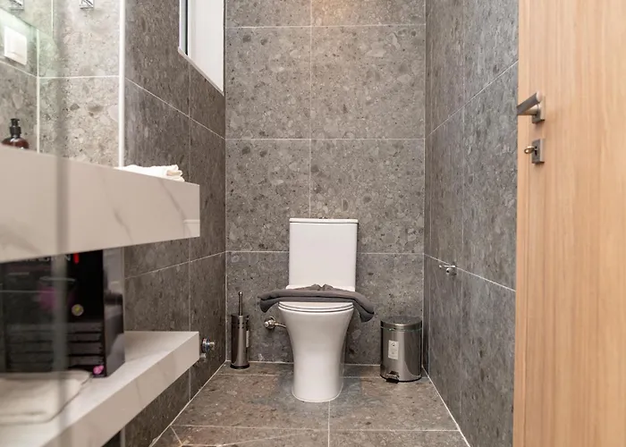 30 Roses Grey شقة *